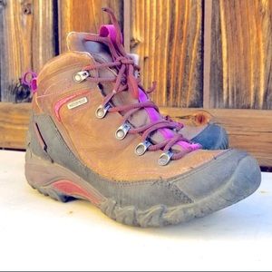 Merrill Chameleon 2 Hiking Boots